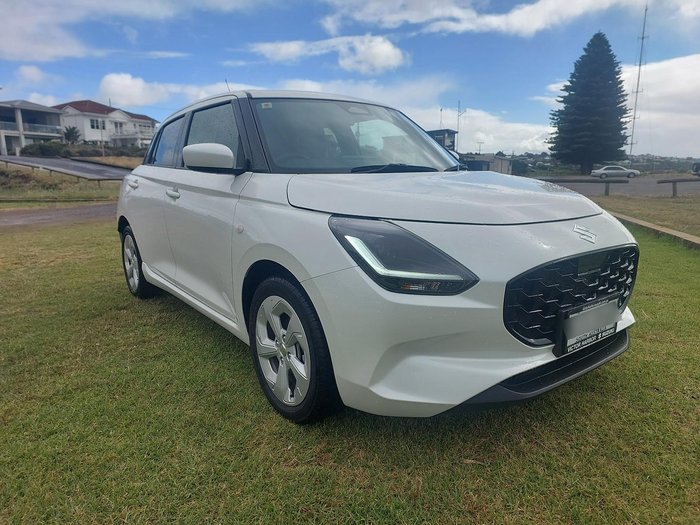 2024 Suzuki Swift Hybrid Plus