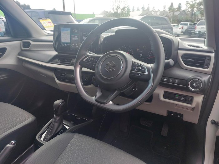 2024 Suzuki Swift Hybrid Plus