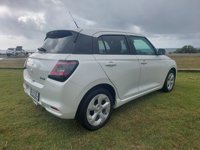 2024 Suzuki Swift Hybrid Plus
