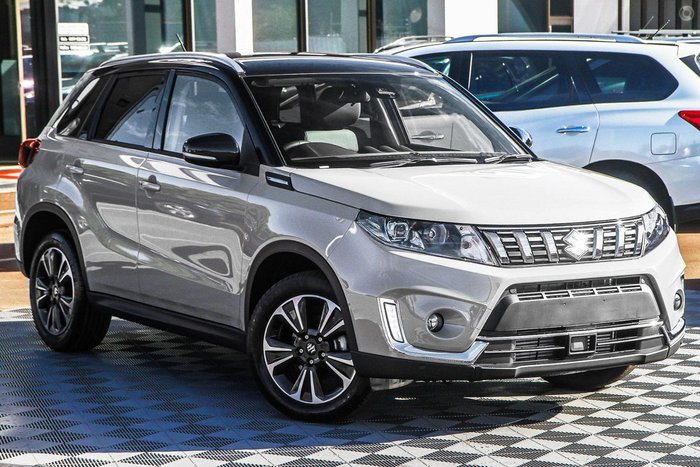 2024 Suzuki Vitara Turbo LY Series II Savannah Ivory