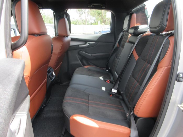 2025 Mazda BT-50 SP