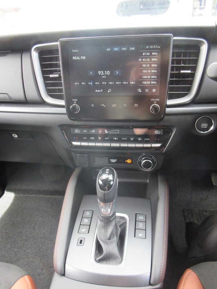 2025 Mazda BT-50 SP