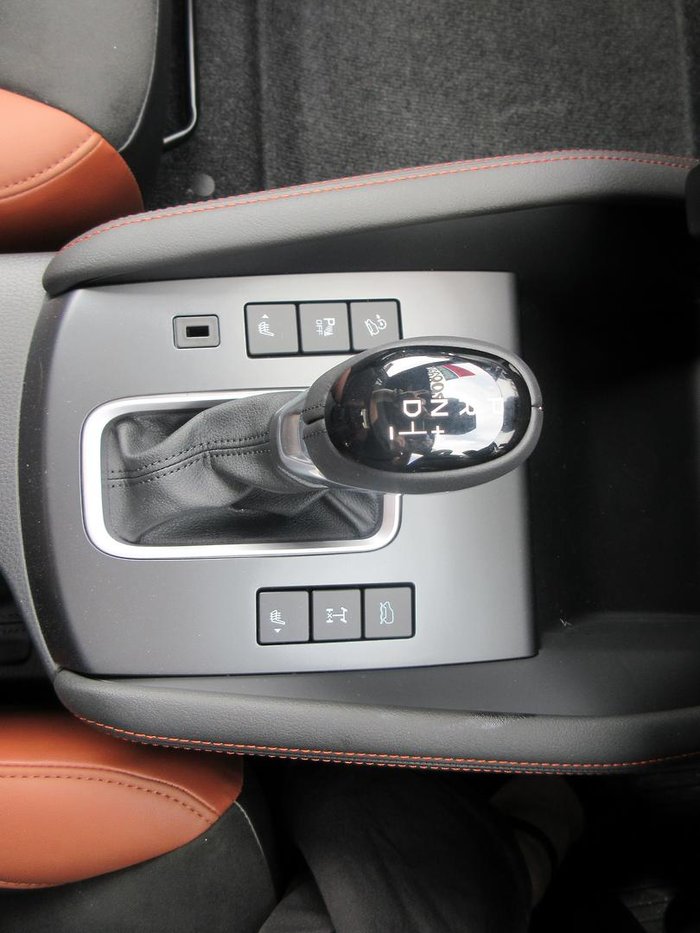 2025 Mazda BT-50 SP