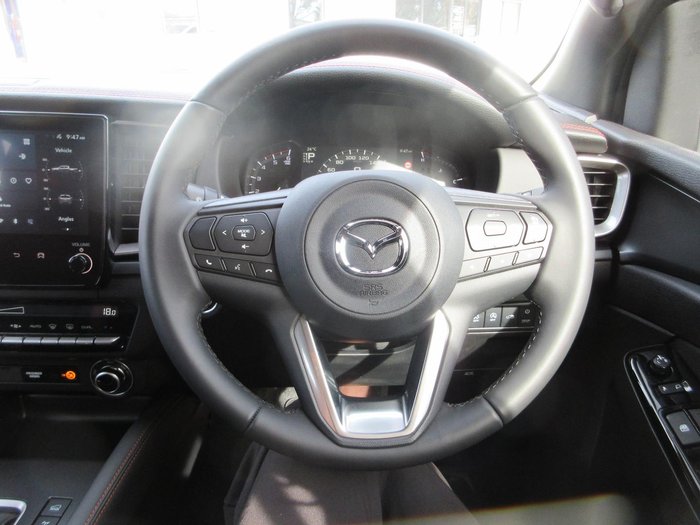 2025 Mazda BT-50 SP