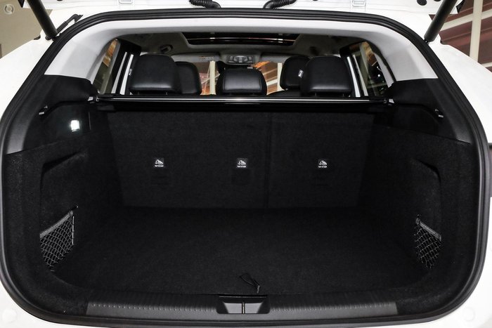 2025 MG HS Super Hybrid Essence AS33P MY25 Pearl White