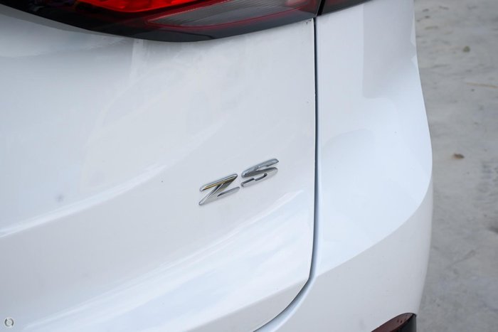 2025 MG ZS Essence Turbo ZS32 MY25 Dover White