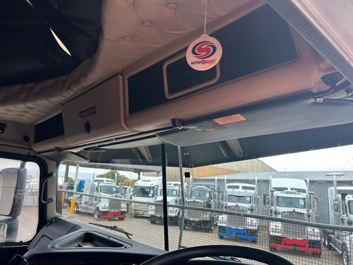2021 Kenworth K200