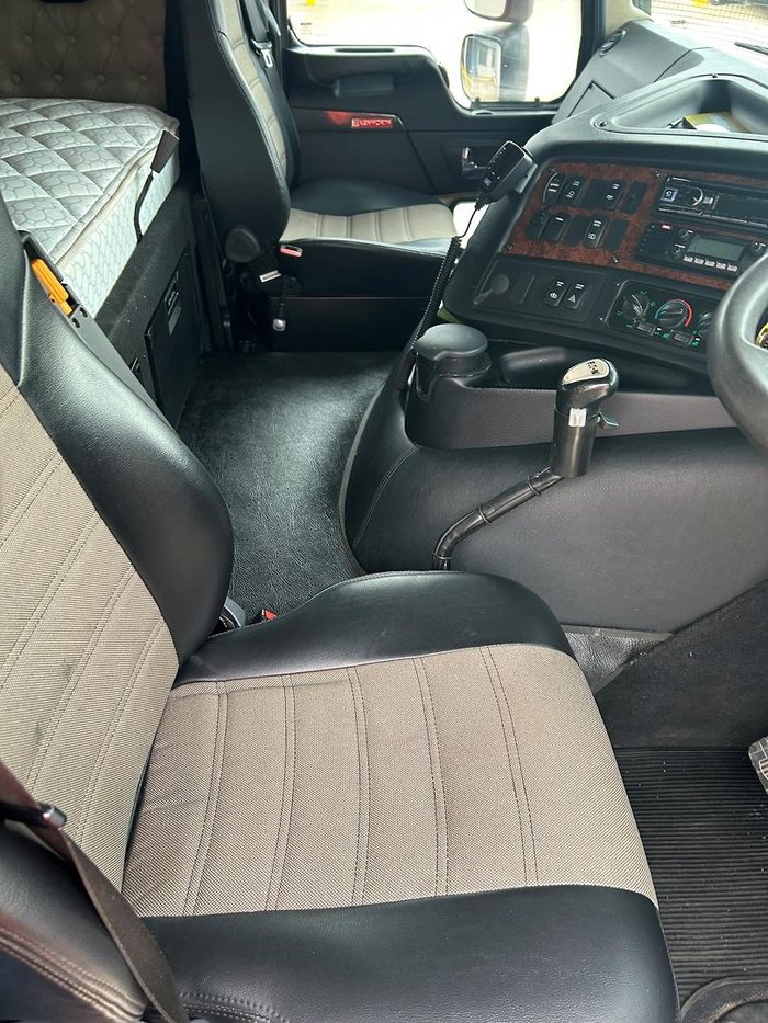 2021 Kenworth K200