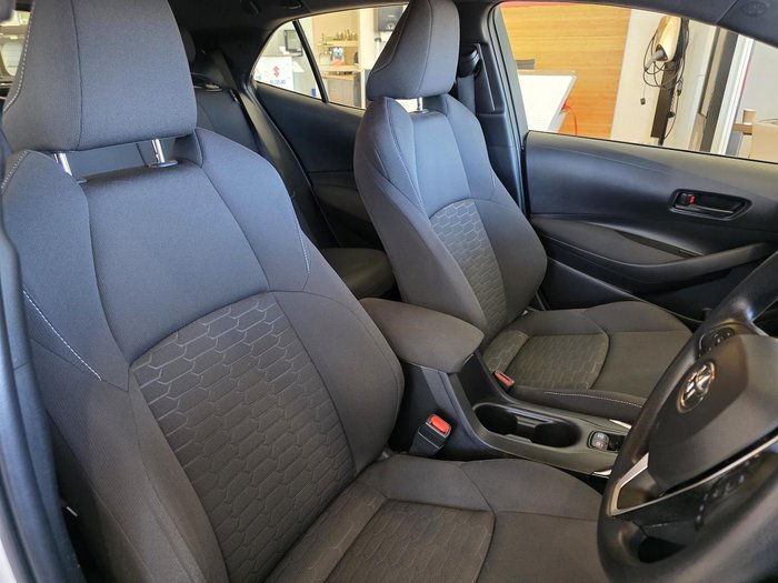 2020 Toyota Corolla Ascent Sport Hybrid ZWE211R Glacier White