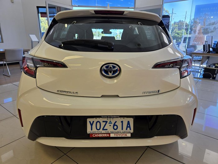 2020 Toyota Corolla Ascent Sport Hybrid ZWE211R Glacier White