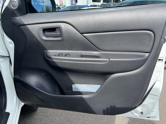 2020 Mitsubishi Triton GLX ADAS