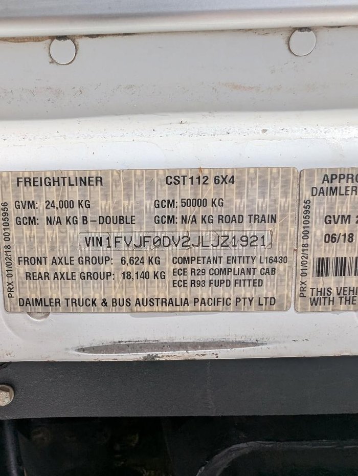 2018 Freightliner Century Class CST112