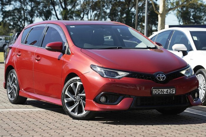 2015 Toyota Corolla ZR