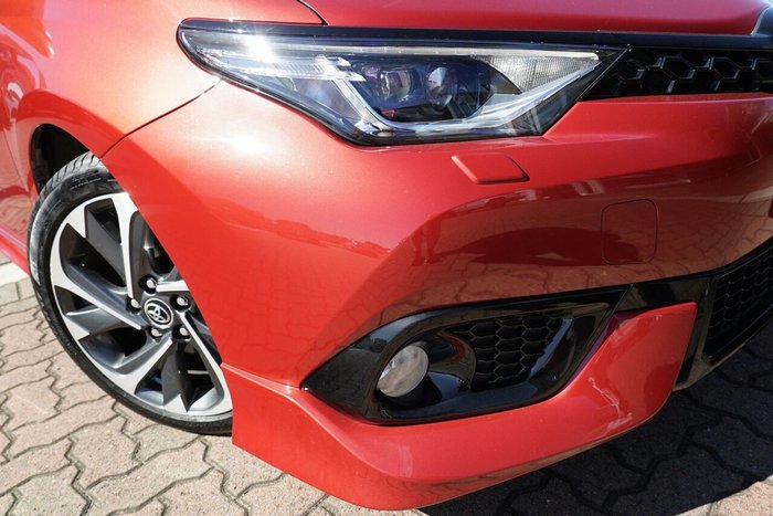 2015 Toyota Corolla ZR