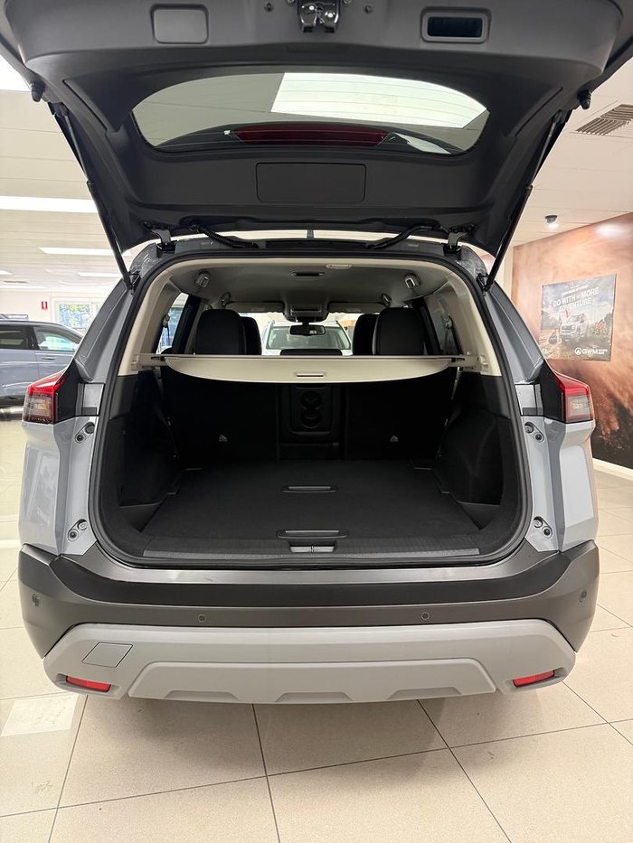 2025 Nissan X-TRAIL ST-L