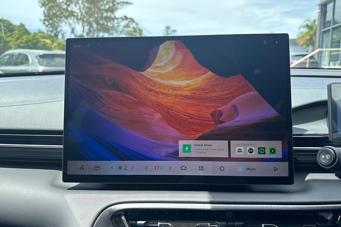 2025 Geely Starray EM-i Inspire