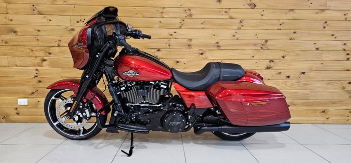 2025 Harley-davidson FLHX STREET GLIDE (117) Orange