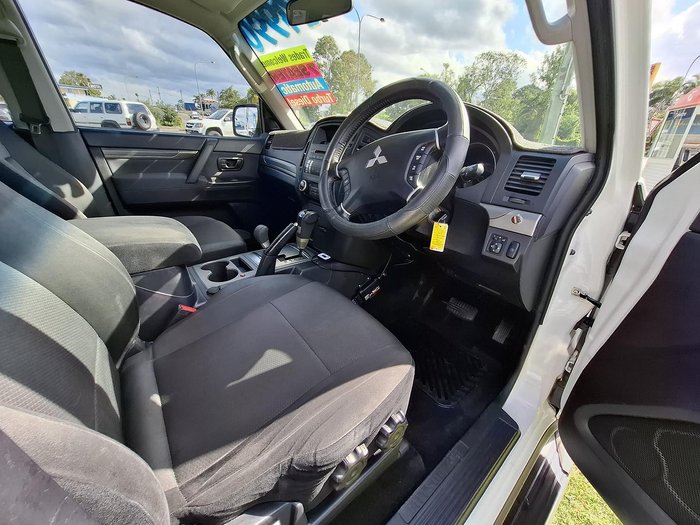 2010 Mitsubishi Pajero GLX