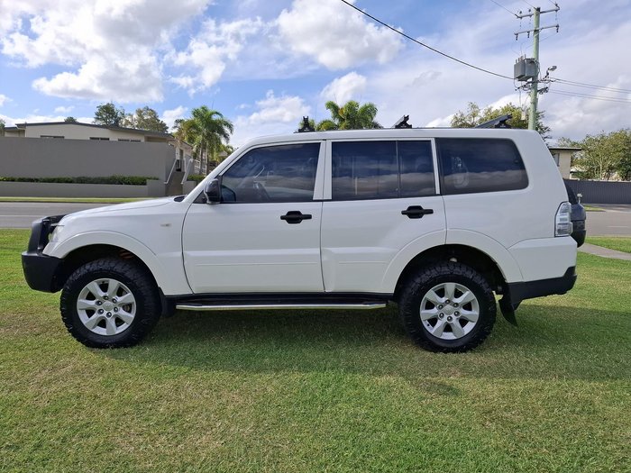 2010 Mitsubishi Pajero GLX