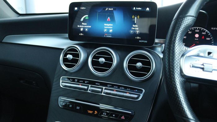 2022 Mercedes-Benz GLC-Class GLC300