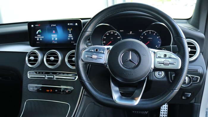 2022 Mercedes-Benz GLC-Class GLC300