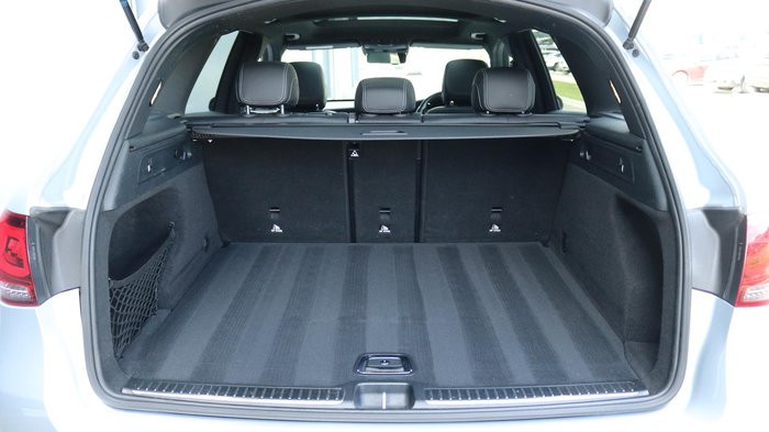 2022 Mercedes-Benz GLC-Class GLC300