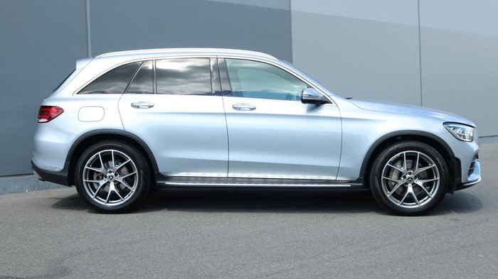 2022 Mercedes-Benz GLC-Class GLC300