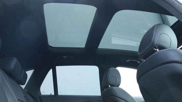 2022 Mercedes-Benz GLC-Class GLC300