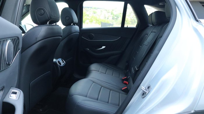 2022 Mercedes-Benz GLC-Class GLC300