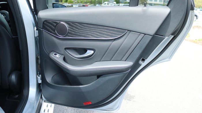 2022 Mercedes-Benz GLC-Class GLC300