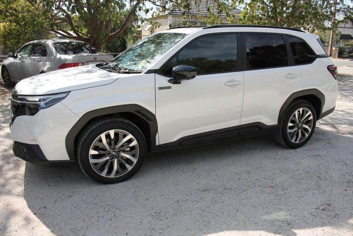 2025 Subaru Forester Hybrid Touring