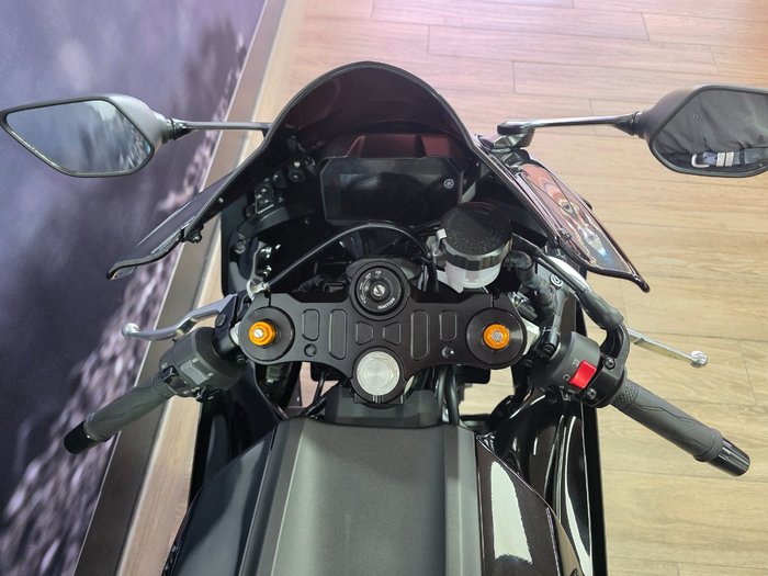 2024 Yamaha YZF-R7HO Black