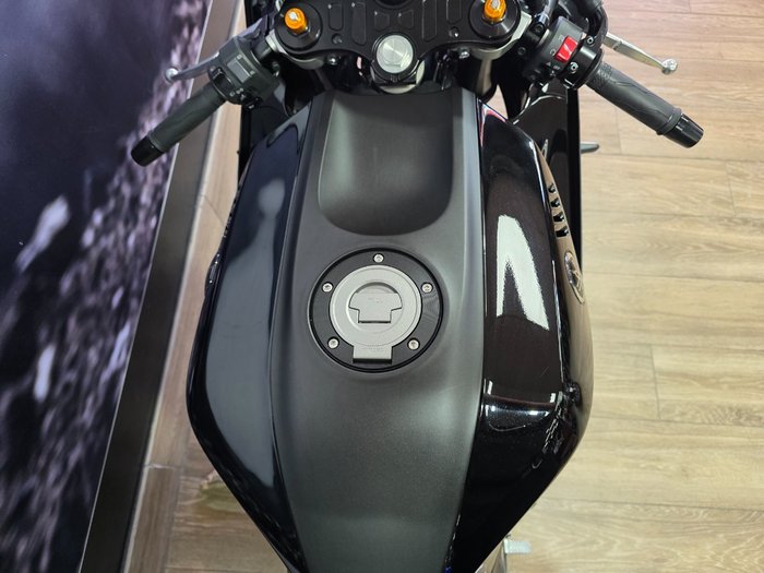 2024 Yamaha YZF-R7HO Black