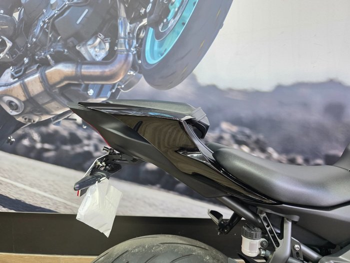 2024 Yamaha YZF-R7HO Black