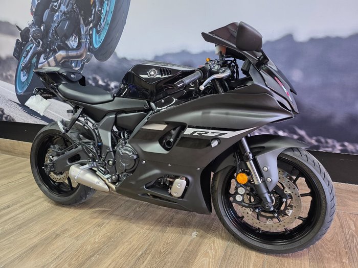 2024 Yamaha YZF-R7HO Black