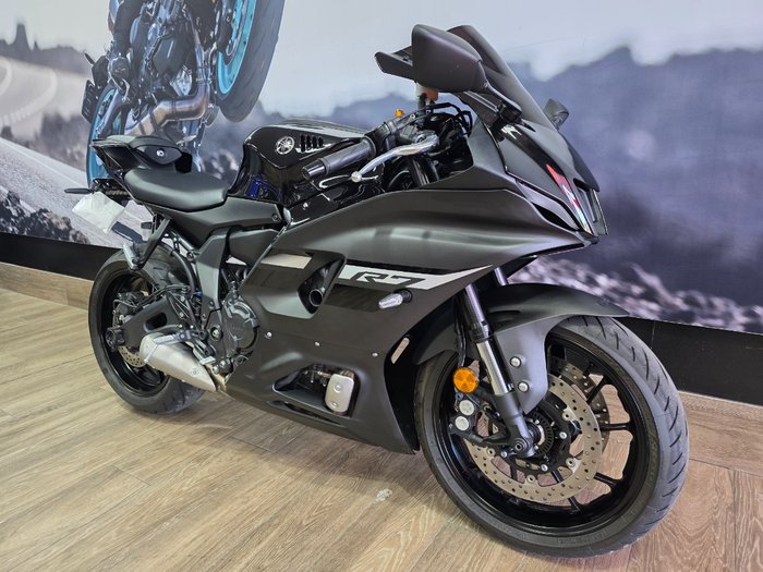 2024 Yamaha YZF-R7HO Black