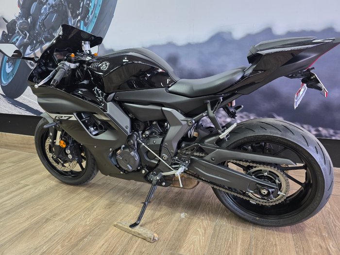 2024 Yamaha YZF-R7HO Black