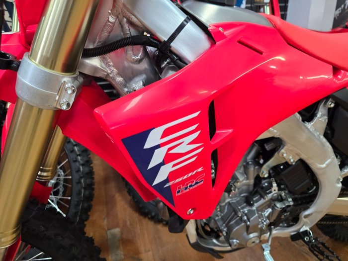 2025 Honda 2025 Honda 250CC CRF250R Red