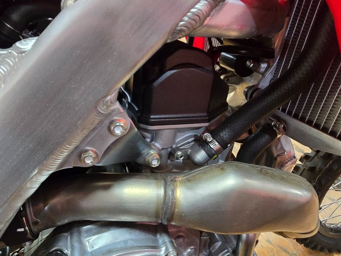 2024 Honda CRF450R Red