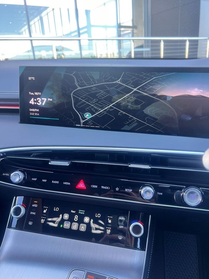 2025 Genesis GV70 2.5T SIGNATURE