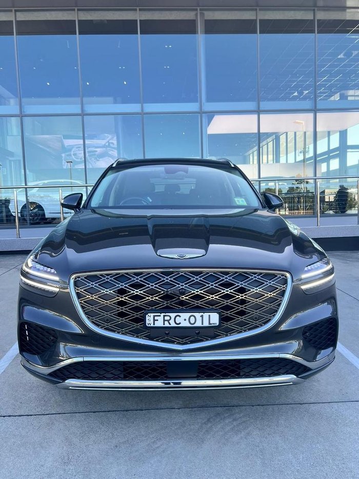 2025 Genesis GV70 2.5T SIGNATURE
