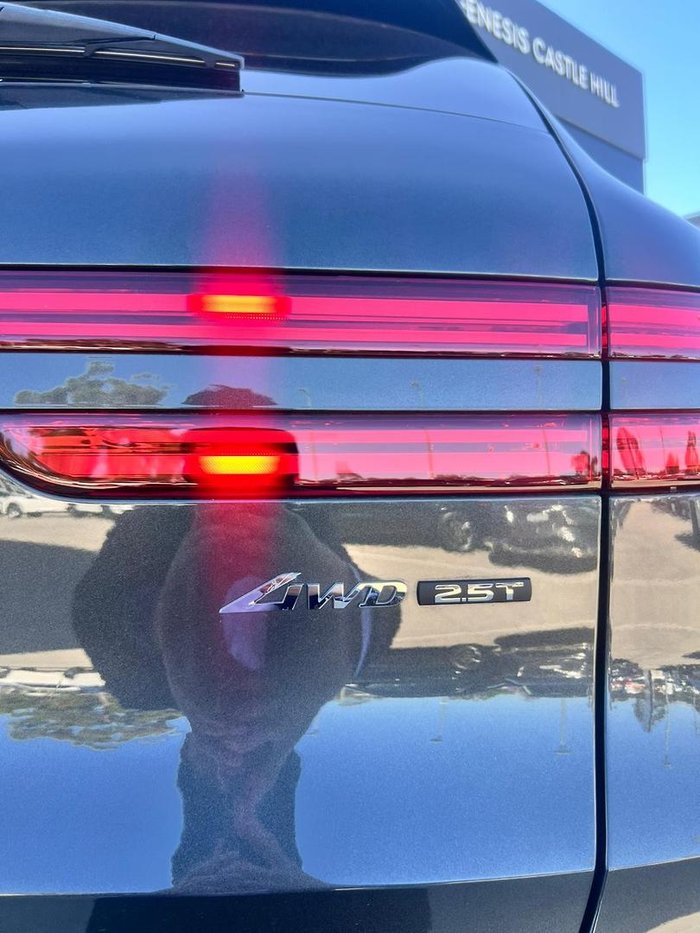 2025 Genesis GV70 2.5T SIGNATURE