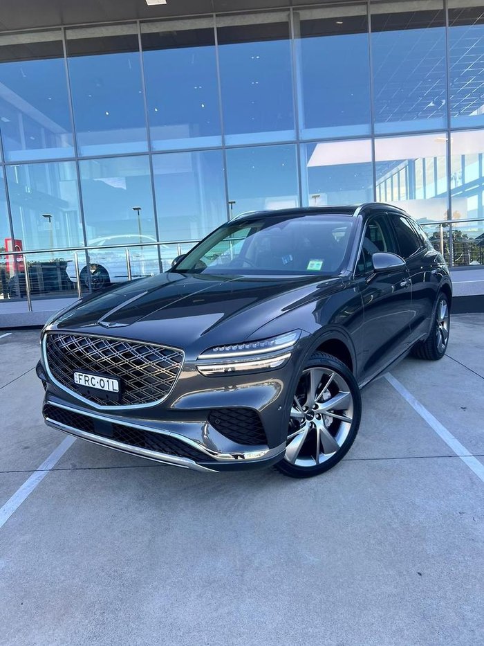 2025 Genesis GV70 2.5T SIGNATURE