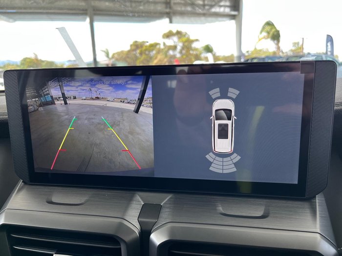 2025 LDV D90 Executive