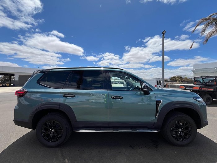 2025 LDV D90 Executive