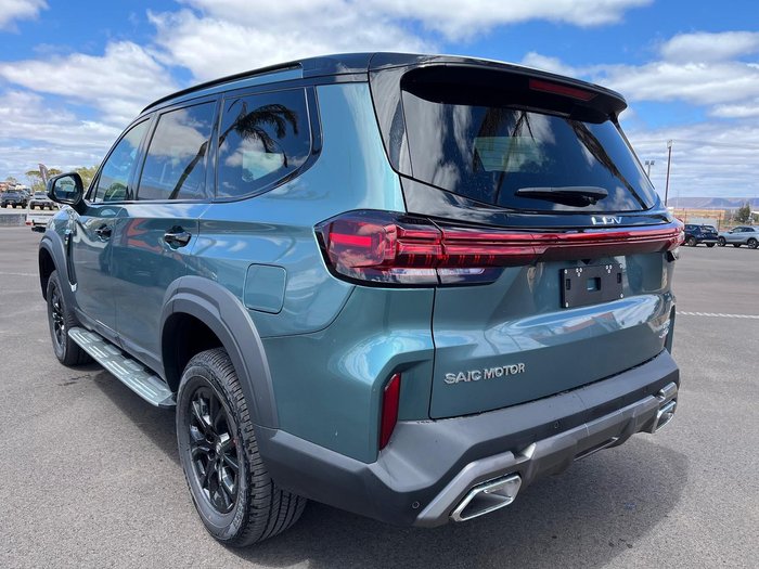 2025 LDV D90 Executive