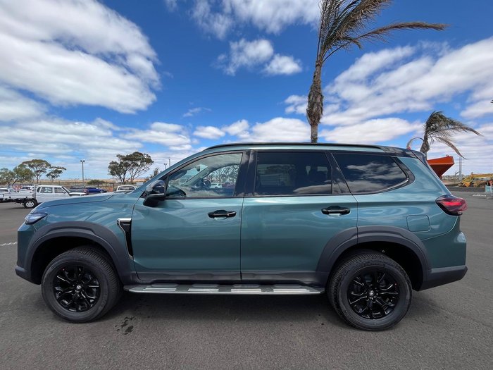 2025 LDV D90 Executive