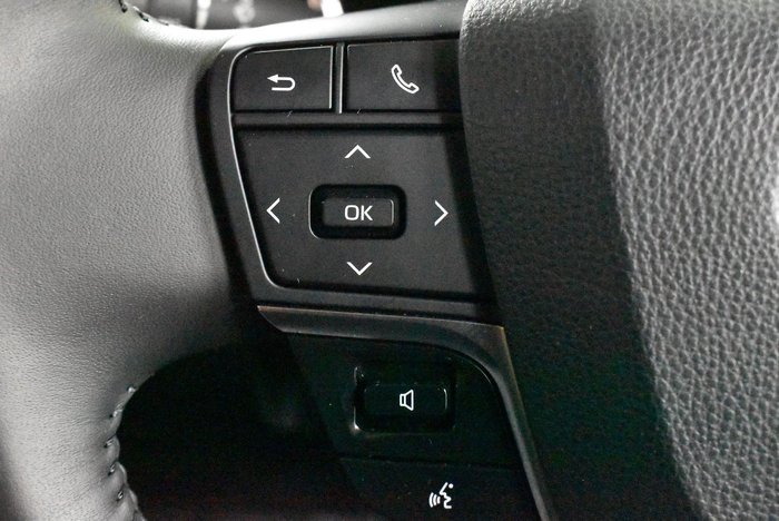 2025 Toyota Camry Ascent Sport