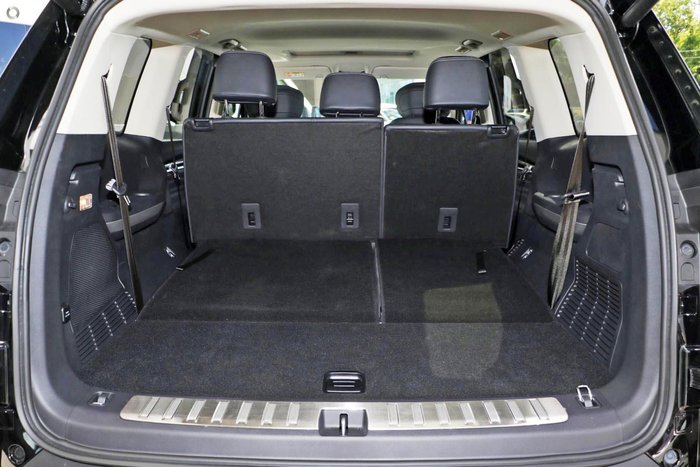 2025 LDV D90 Executive