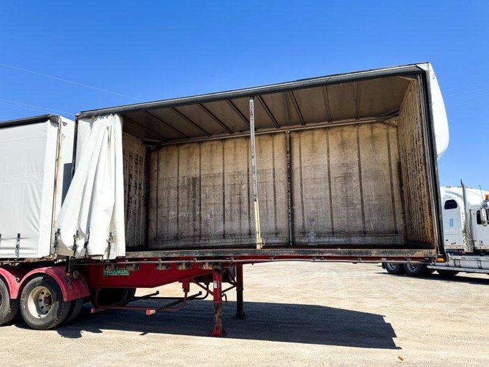 1998 Haulmark / Freighter 32 Pallet B Double Curtainsider Combination
